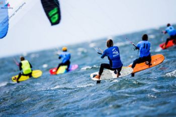 Three fast, furious and fantastic Foiling Kite races bring the Formula Kite event at the Sailing World Cup Final in Melbourne to a close.