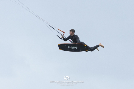 Mattia Maini scoring big air in blustery Portsmouth