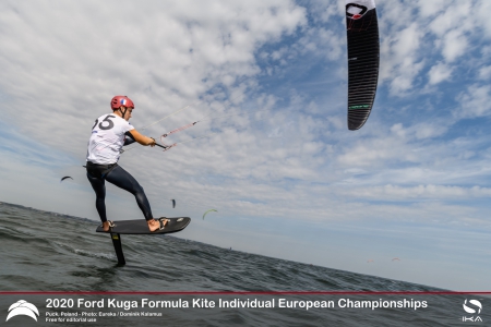 French-Polish domination continues on day 3 of the 2020 Formula Kite Individual Europeans