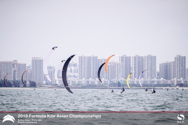 Chen Thrills Home Fans with Near Flawless Outing at Formula Kite Asians in China